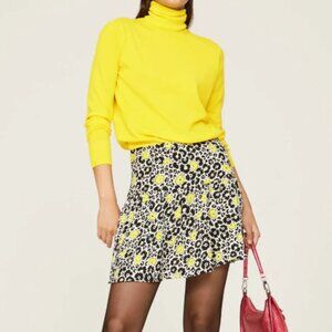 The Kooples EUC Yellow Turtleneck Sweater Size 0 Small 100% Merino Wool
